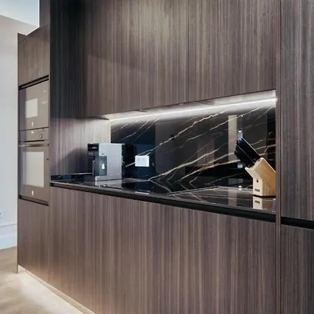 Centro 3 Bdr Apartment